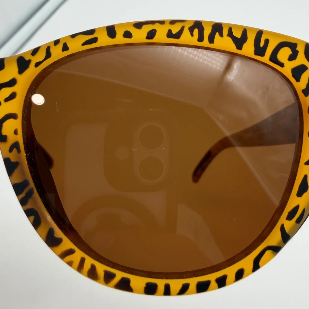 Goodr Runway Sunglasses Its Not A Cheetah Yellow Leopard Print Brown Lens